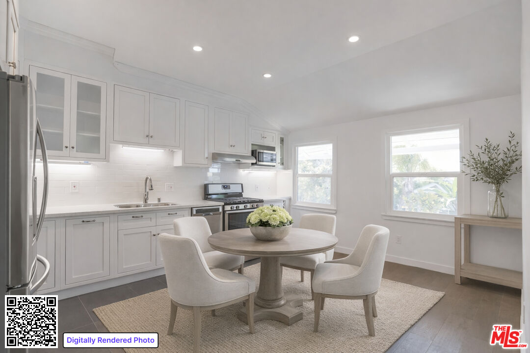 31 Breeze Ave Unit: C