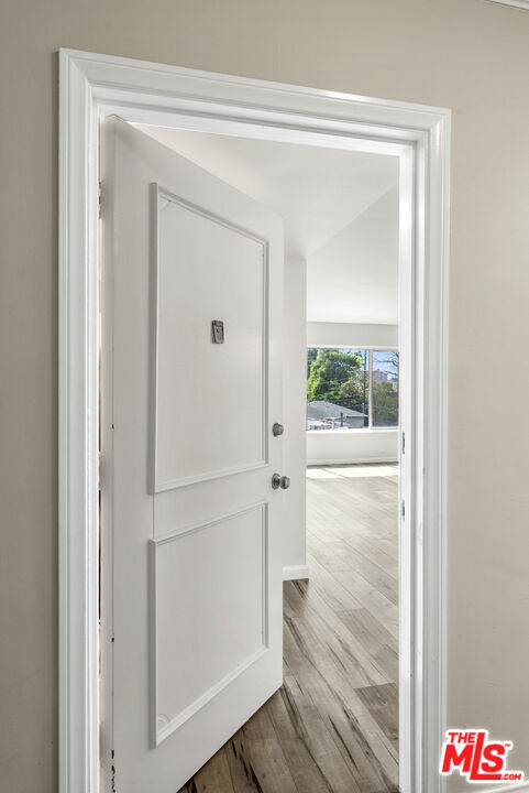 645 Westmount Dr Unit: 302