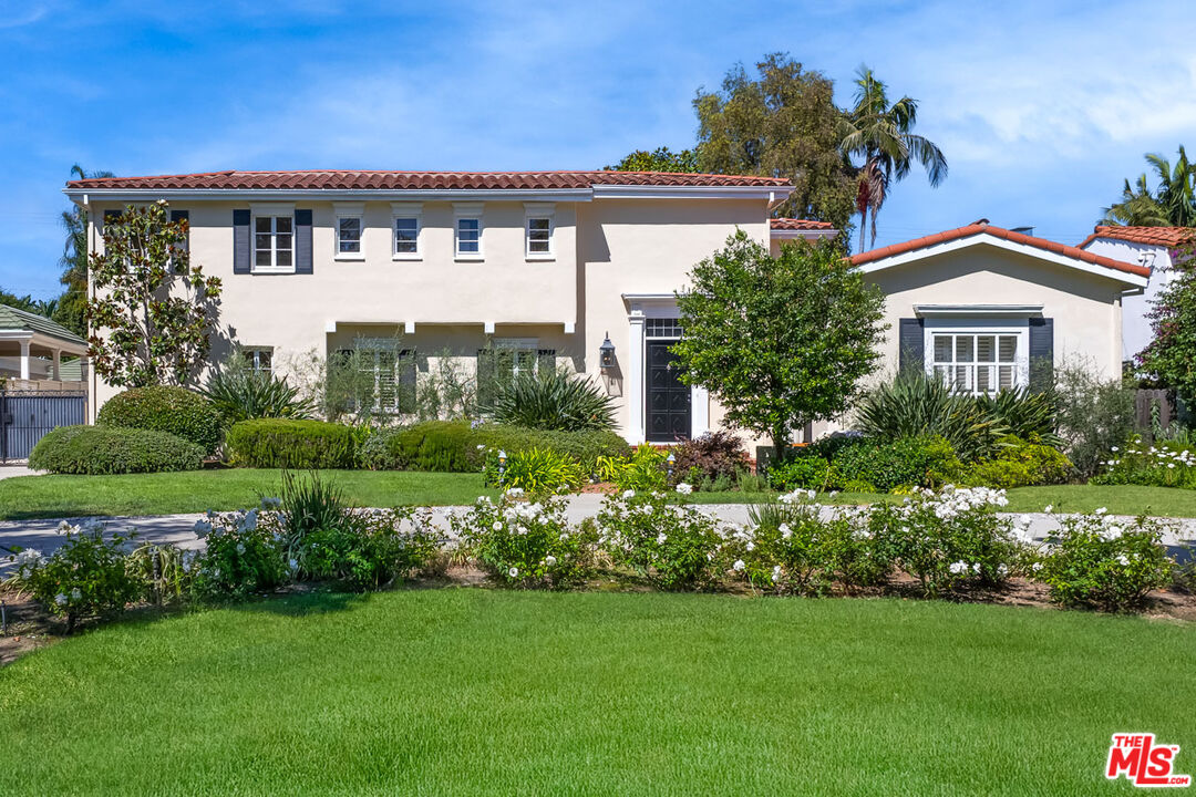 712 Walden Dr