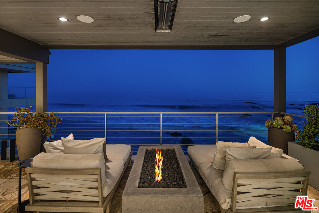 31504 Victoria Point Rd