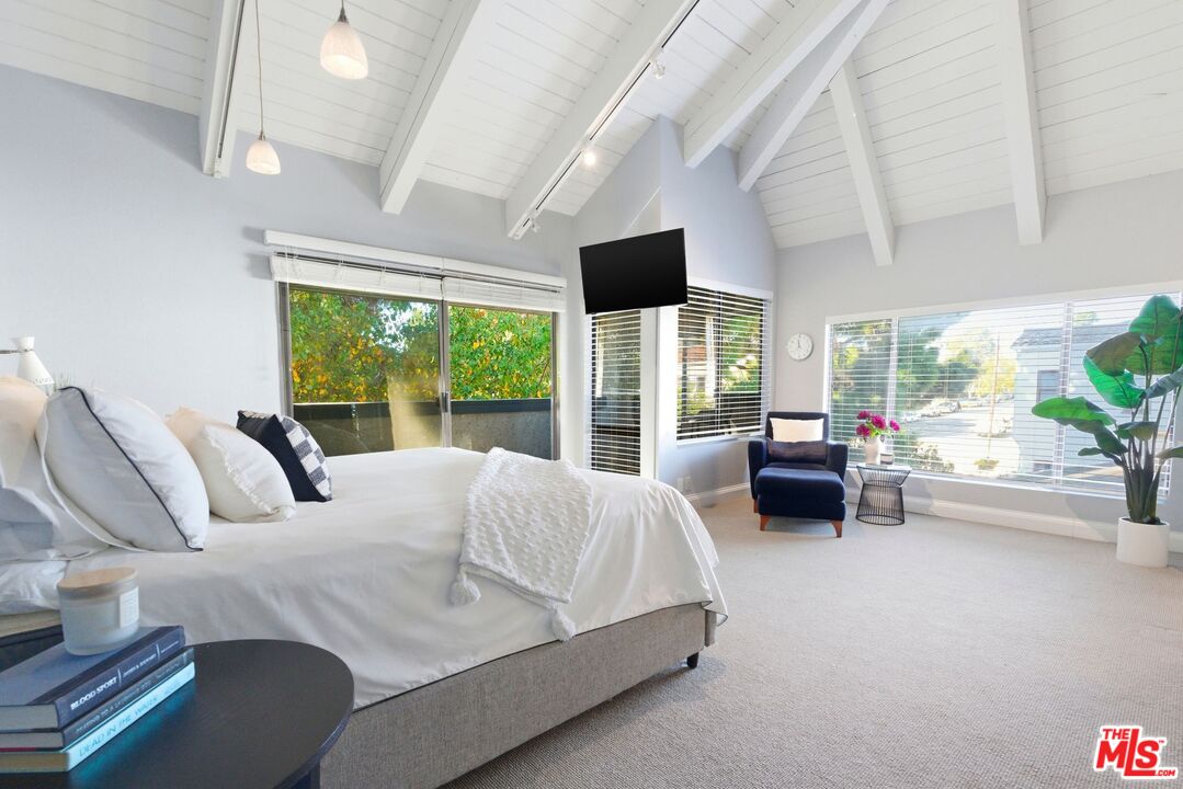 1013 16th St Unit: 101