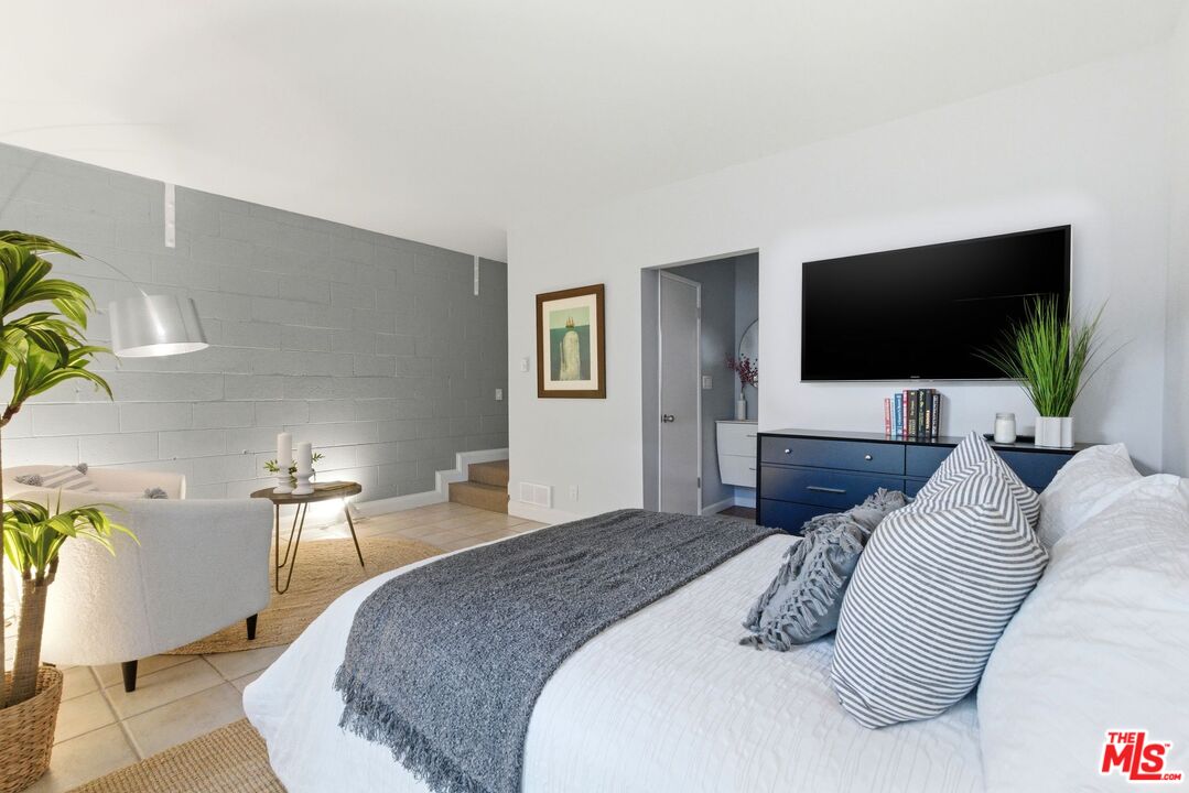 1013 16th St Unit: 101