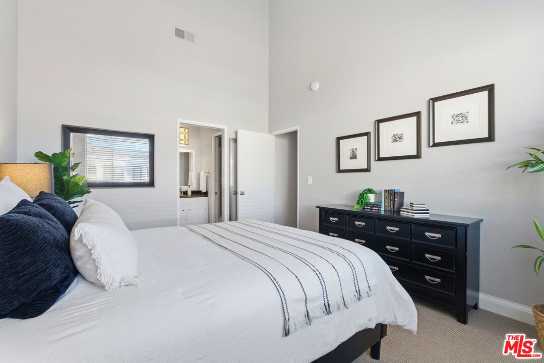 1013 16th St Unit: 101