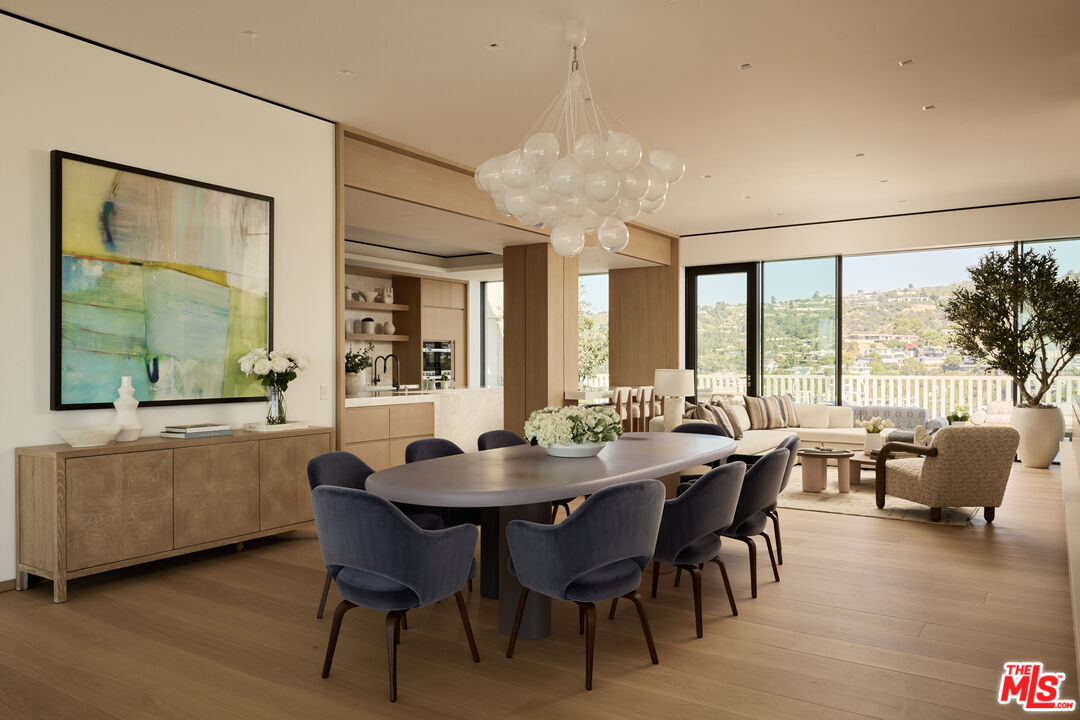 9255 Doheny Rd Unit: PH