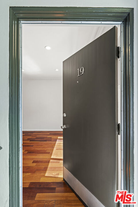 1235 N Harper Ave Unit: 19