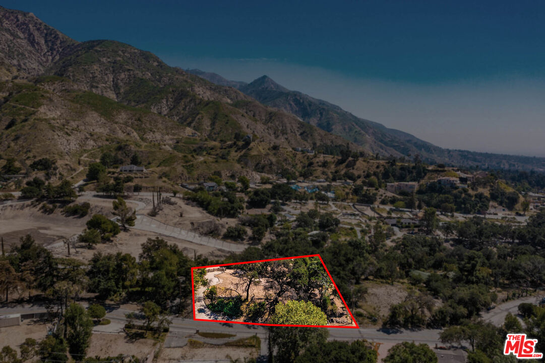 3172 Rubio Canyon Rd