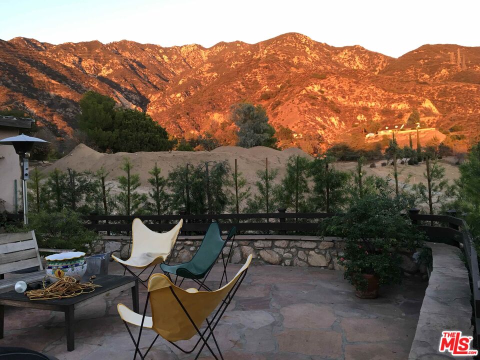 3172 Rubio Canyon Rd