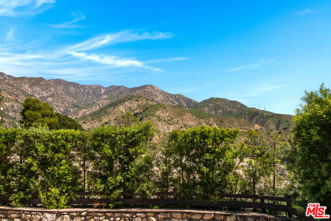 3172 Rubio Canyon Rd