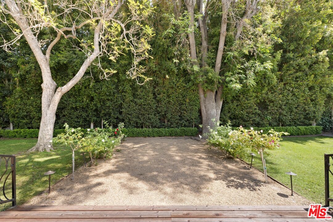 712 N Rodeo Dr