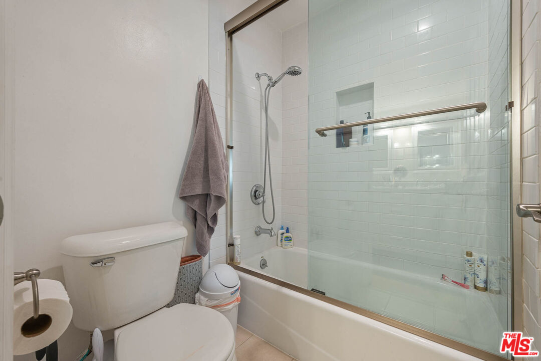 1515 S Beverly Dr Unit: 201