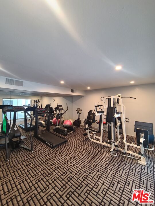 1515 S Beverly Dr Unit: 201