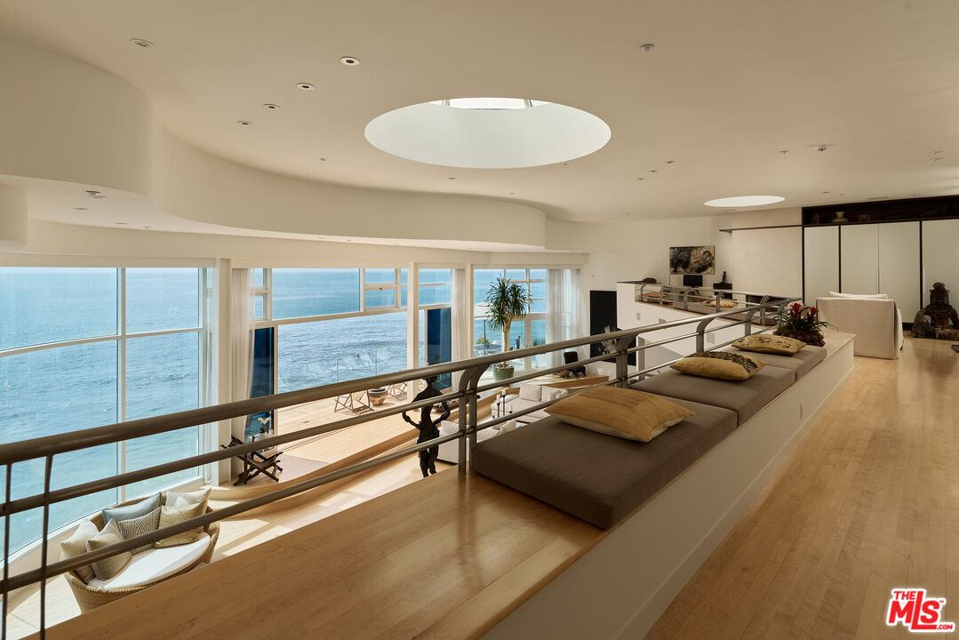 26808 Malibu Cove Colony Dr