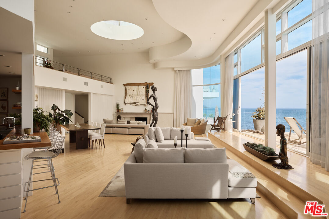 26808 Malibu Cove Colony Dr