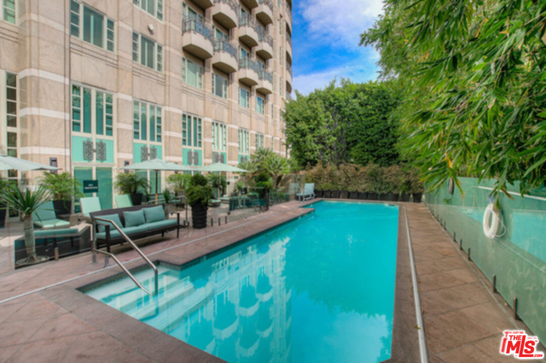 10580 Wilshire Blvd Unit: 2
