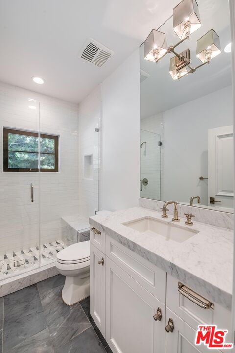 1348 Marinette Rd