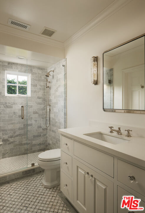 541 Paseo Miramar