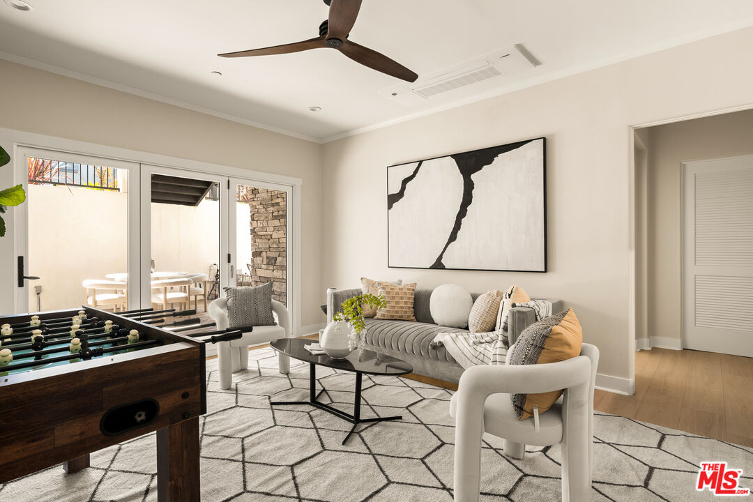 812 N Cleveland St Unit: 1