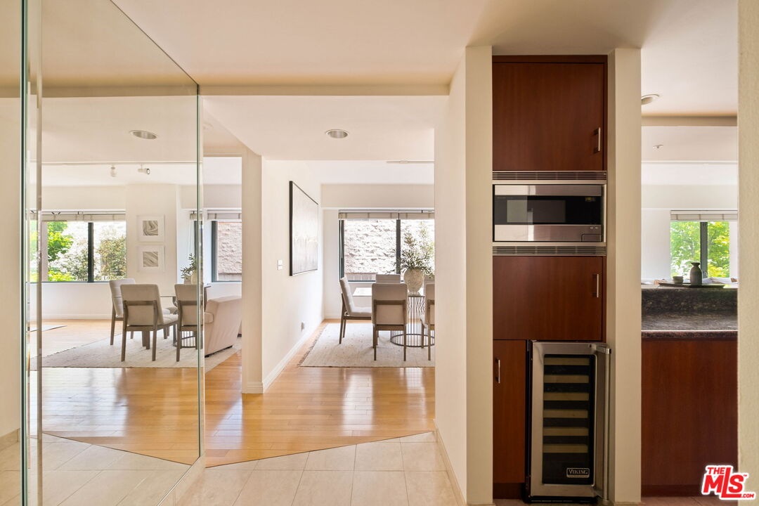 10520 Wilshire Blvd Unit: 303