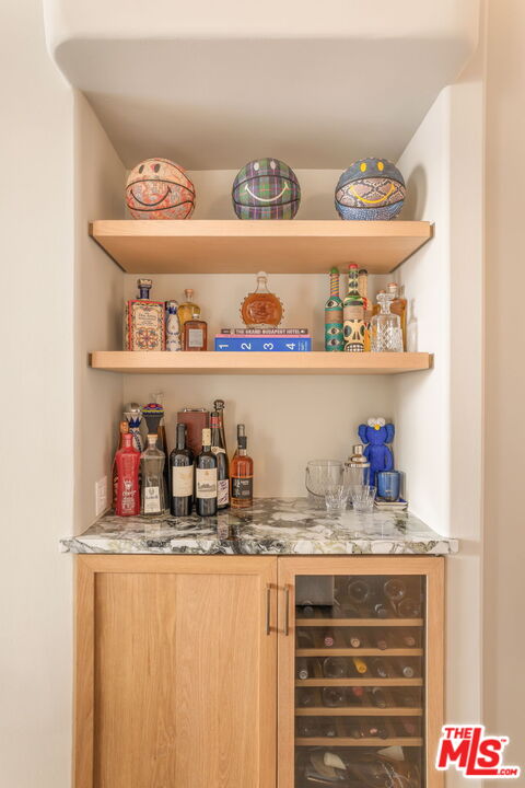 930 N Doheny Dr Unit: 103