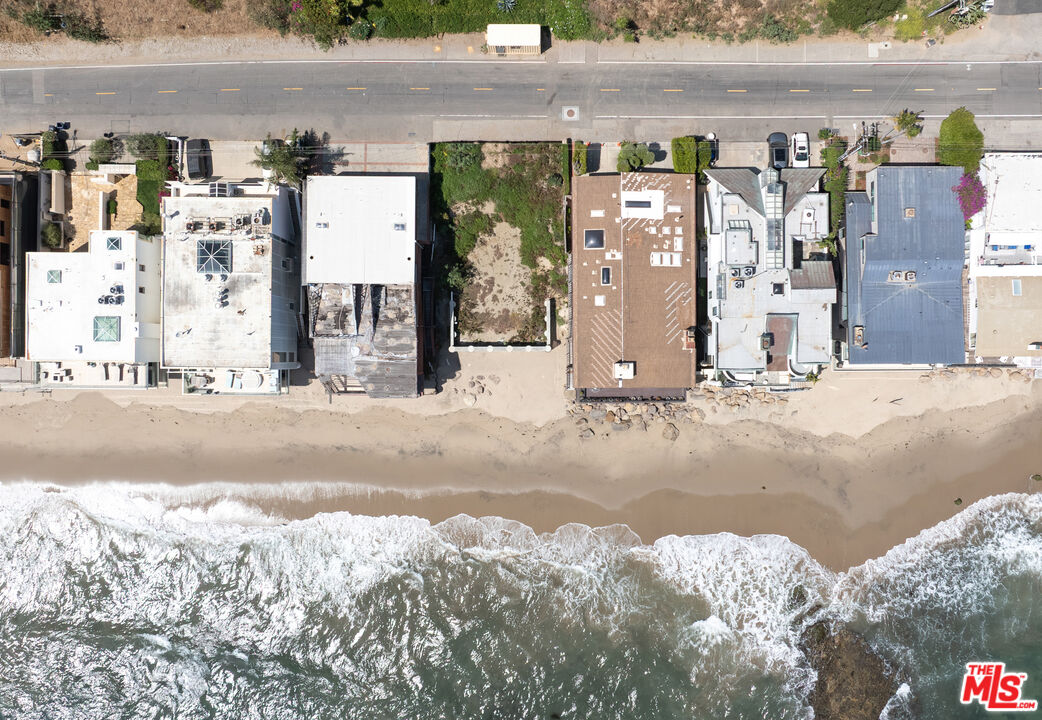 25260 Malibu Rd