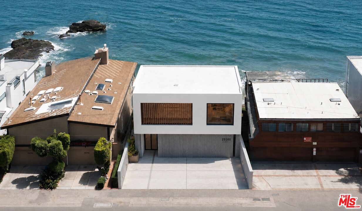 25260 Malibu Rd