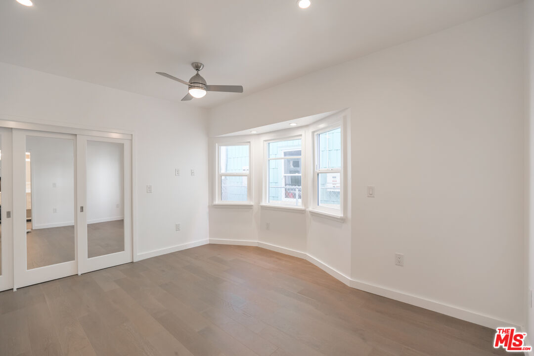 31 Breeze Ave Unit: A