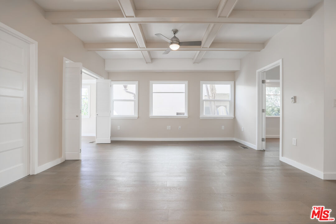 31 Breeze Ave Unit: A