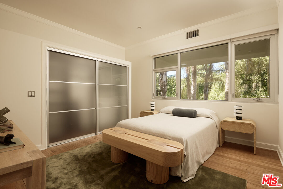 3369 Fryman Pl