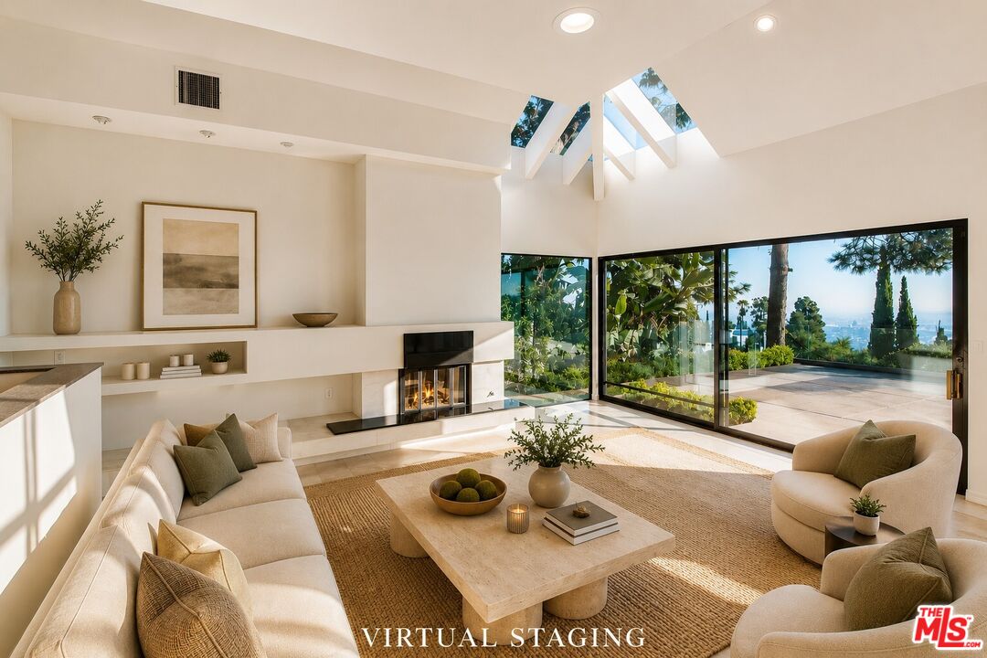 7940 Vulcan Dr