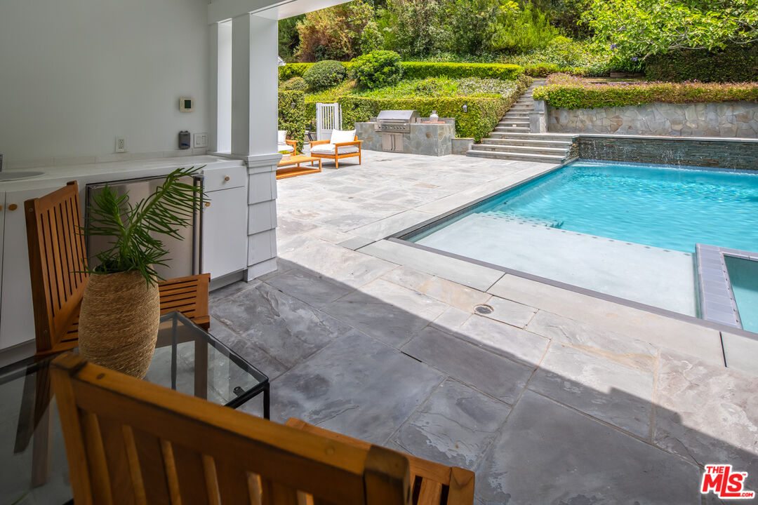 1134 San Ysidro Dr