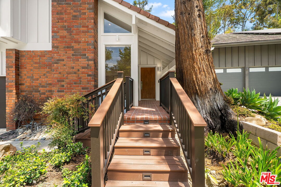 10311 Clusterberry Ct