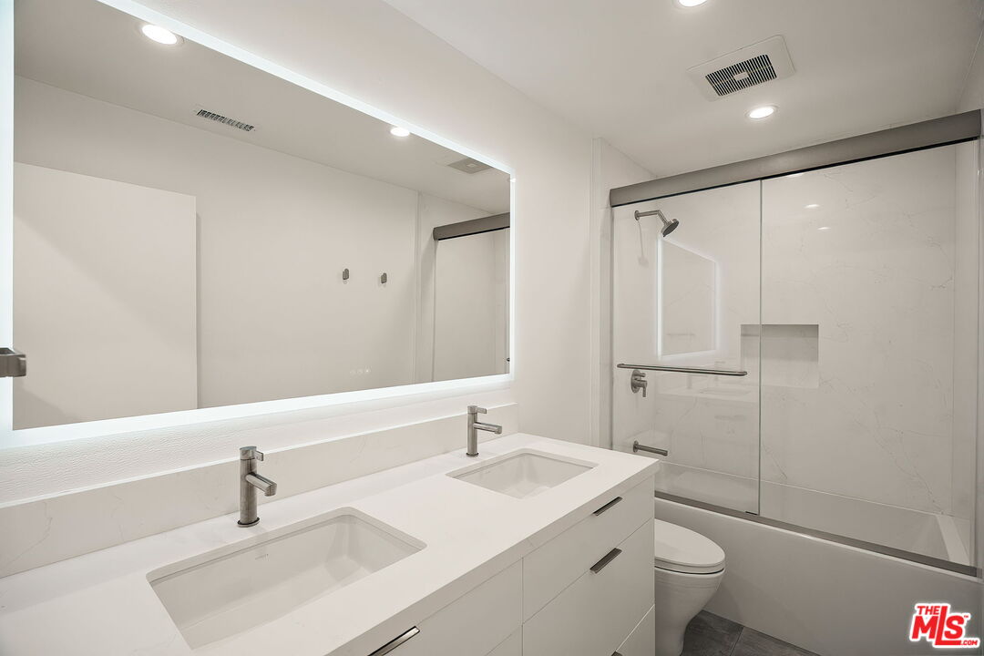 10311 Clusterberry Ct