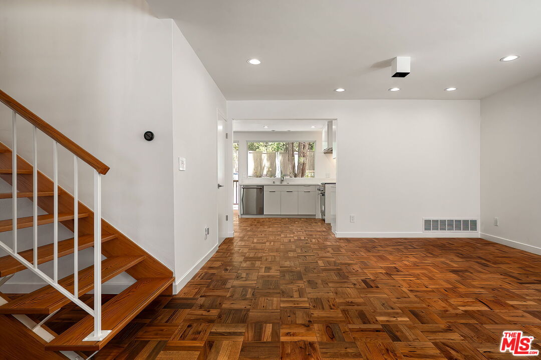 10311 Clusterberry Ct