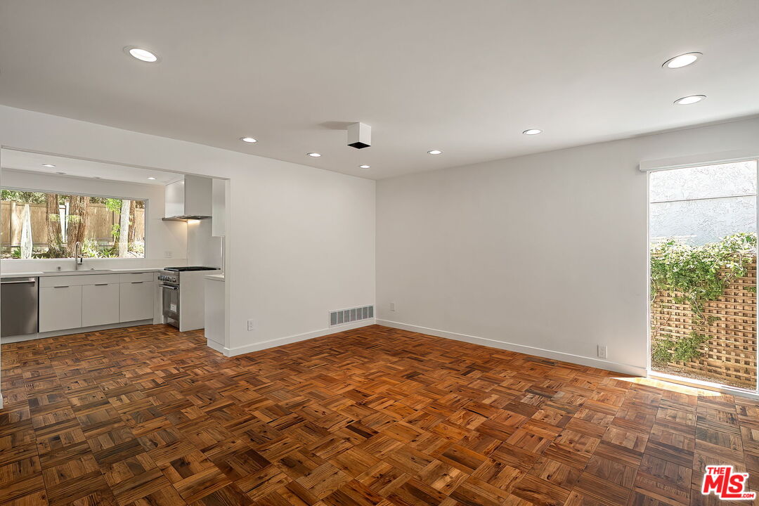 10311 Clusterberry Ct