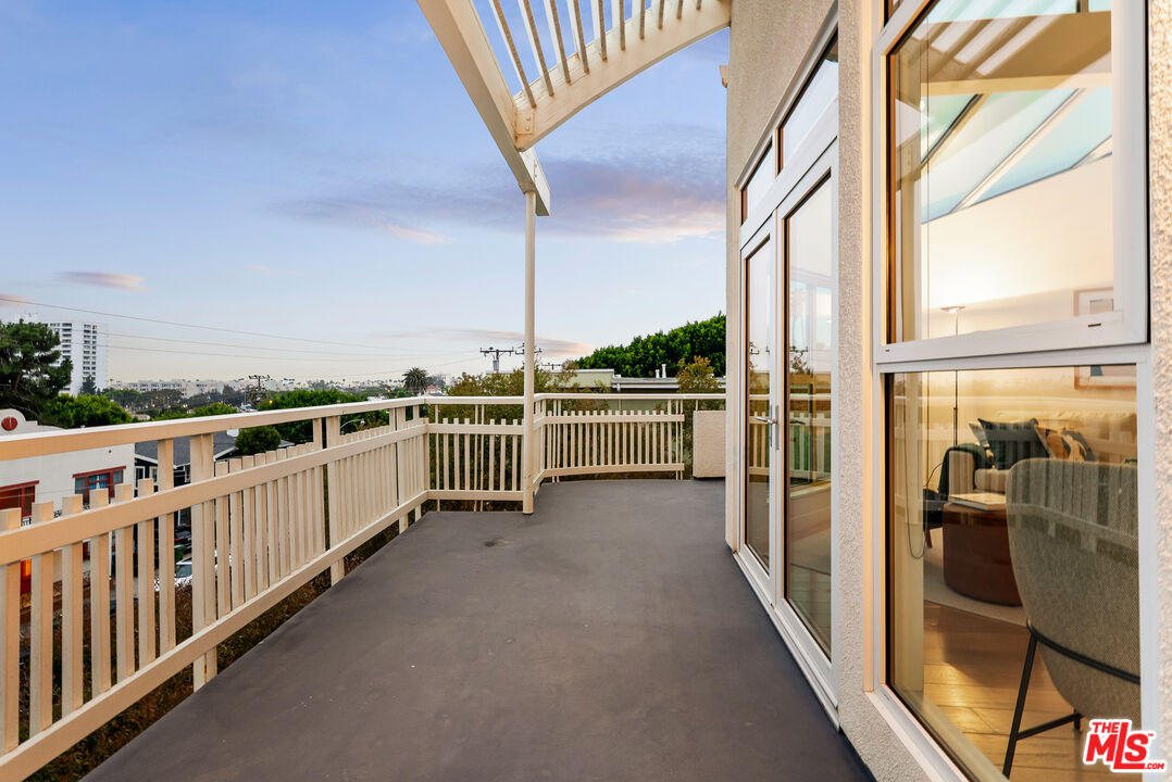 2913 3rd St Unit: 304