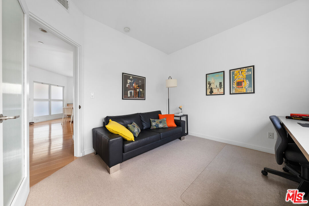 2913 3rd St Unit: 304