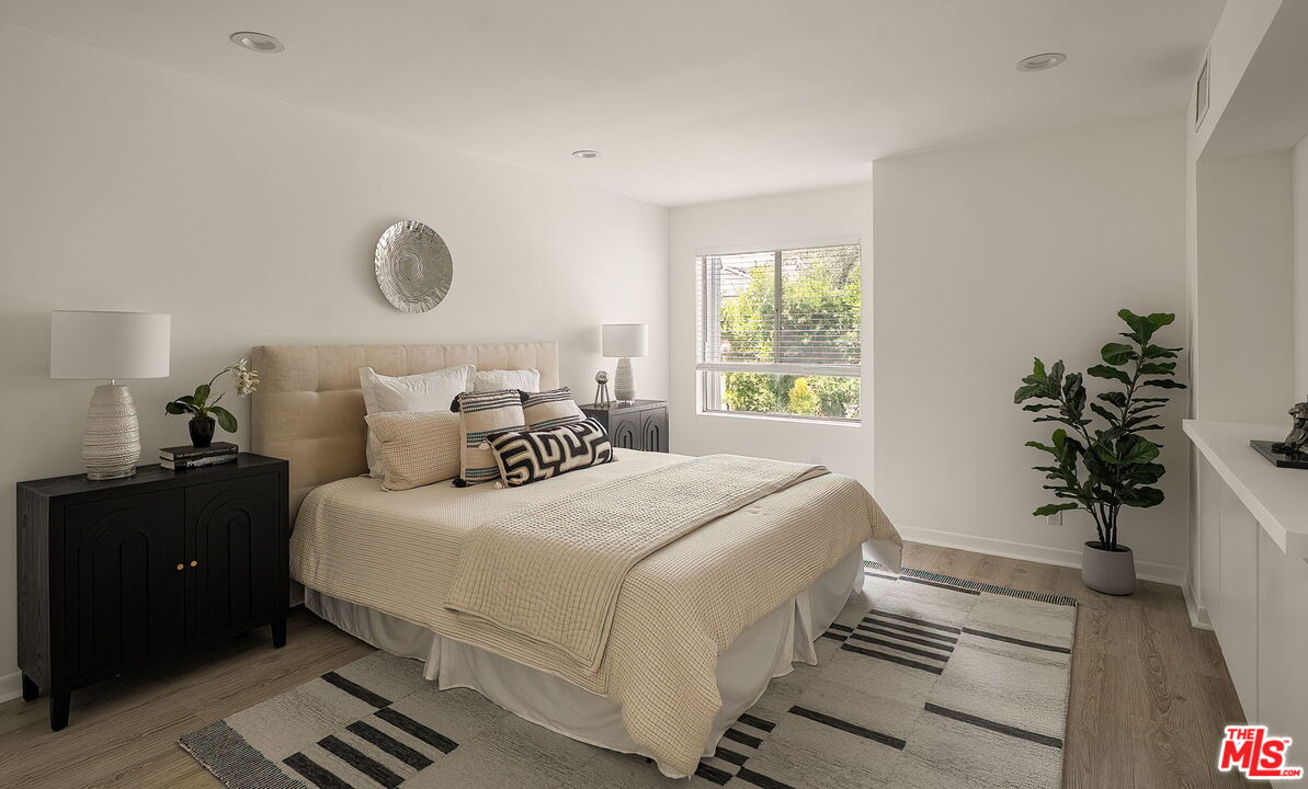 1617 S Beverly Glen Blvd Unit: 404
