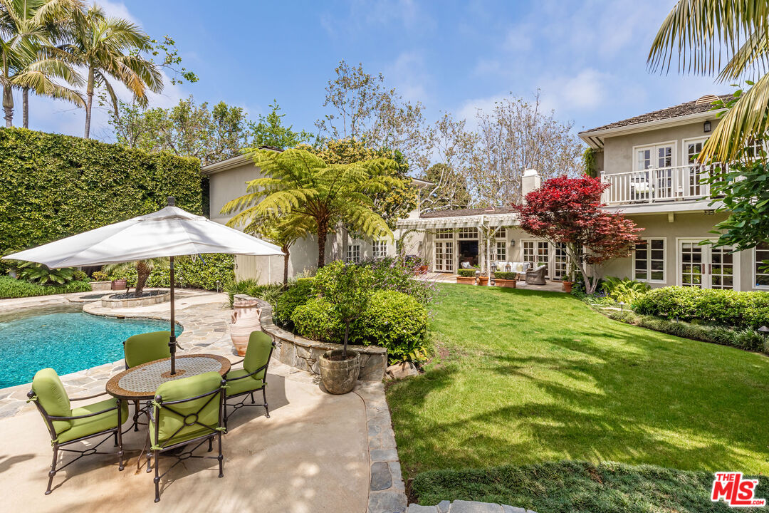 1185 Corsica Dr