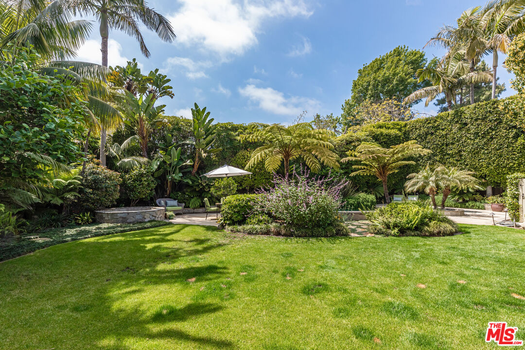 1185 Corsica Dr