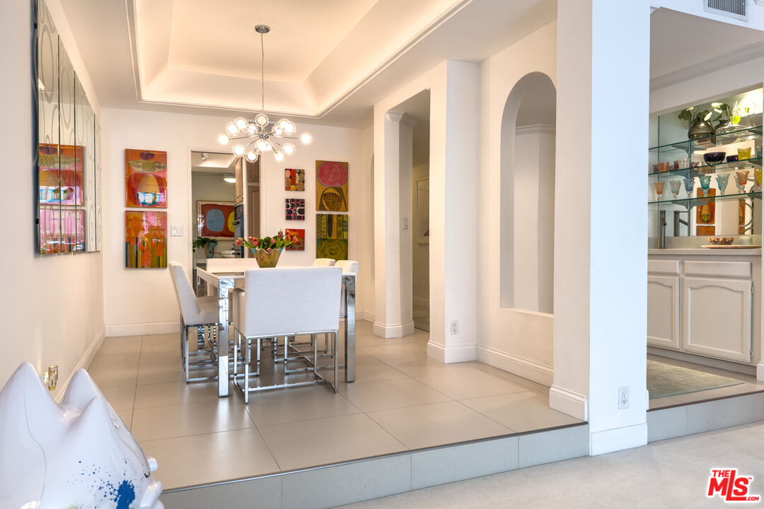 8455 Fountain Ave Unit: 518
