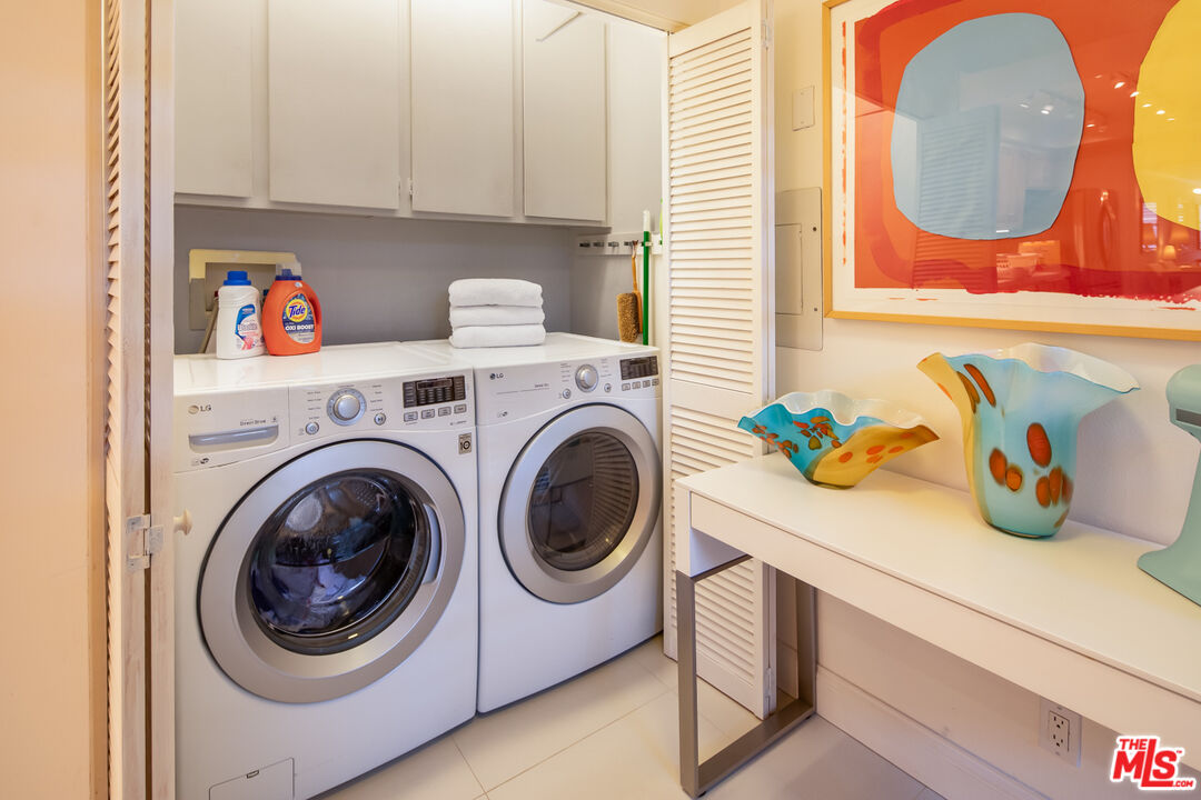 8455 Fountain Ave Unit: 518