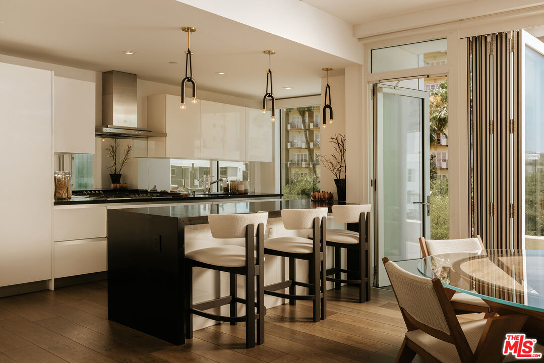 9000 W 3rd St Unit: 501