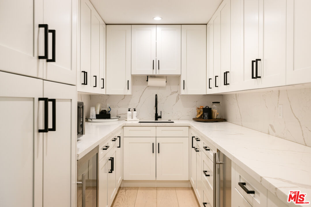 1396 Kingsboro Ct