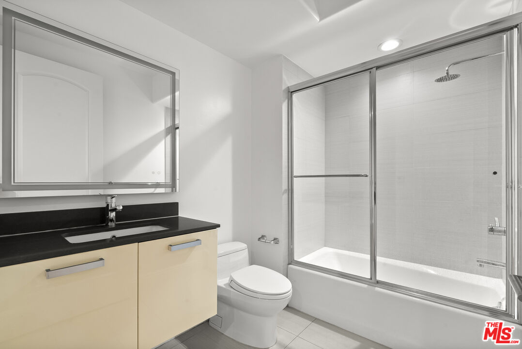 1283 Havenhurst Dr Unit: 306