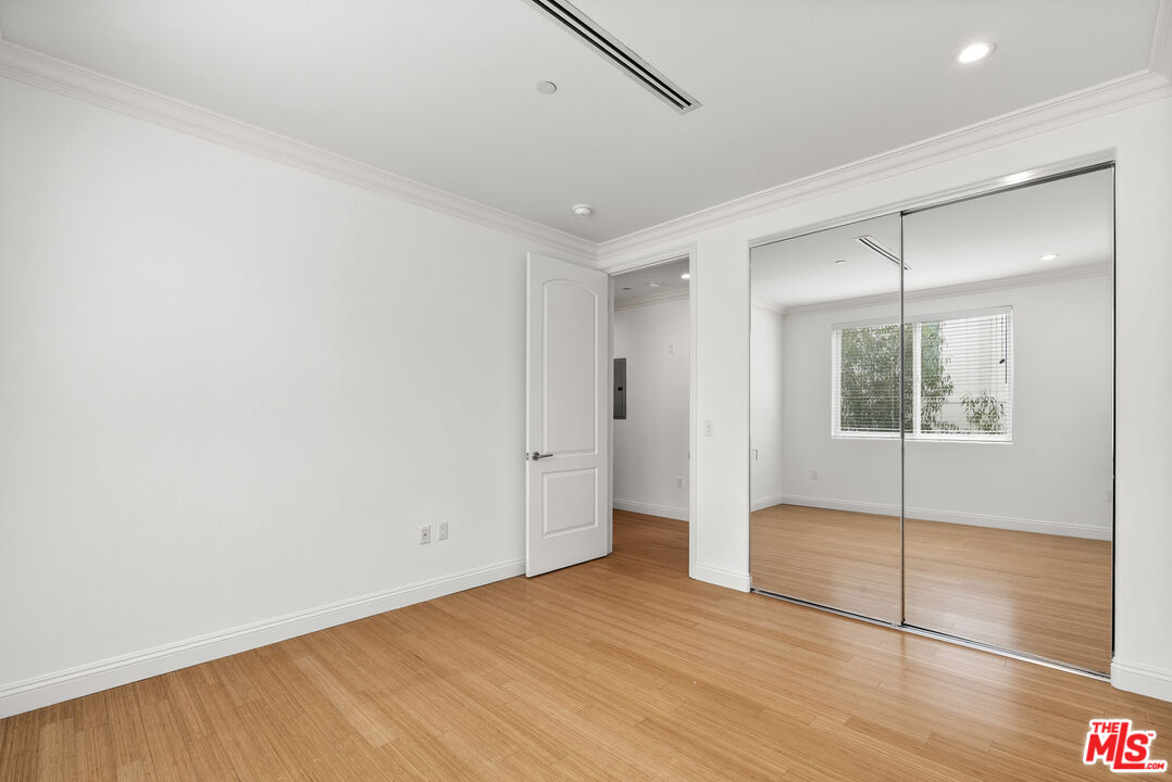1283 Havenhurst Dr Unit: 306