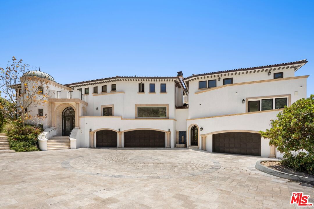 22435 Pacific Coast Hwy