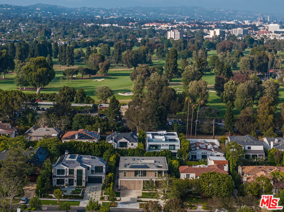 634 Moreno Ave