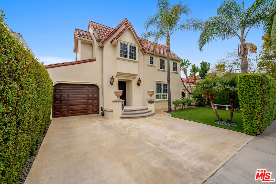 6138 Maryland Dr