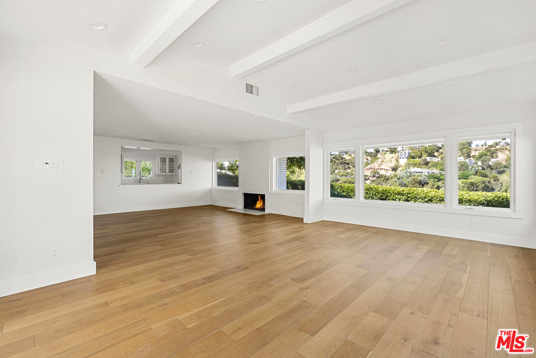 9881 Beverly Grove Dr