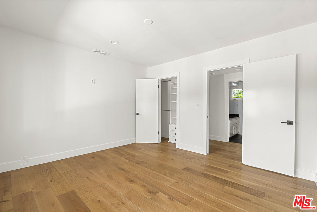 9881 Beverly Grove Dr